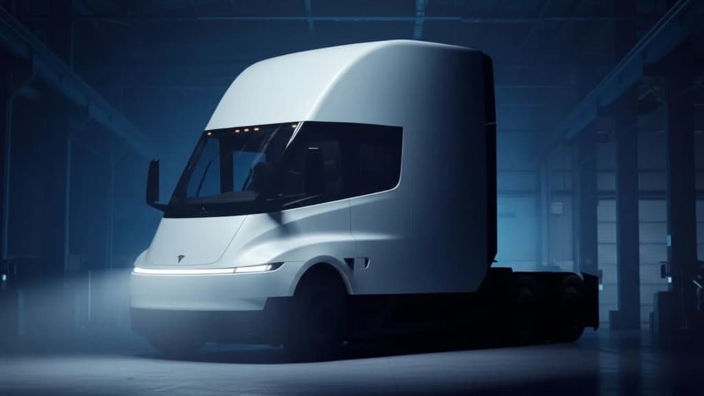 Tesla Semi Long Range